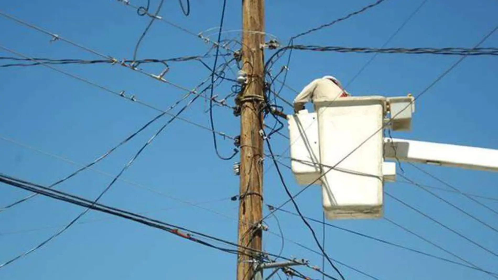 Alumbrado público en zona del Tezal